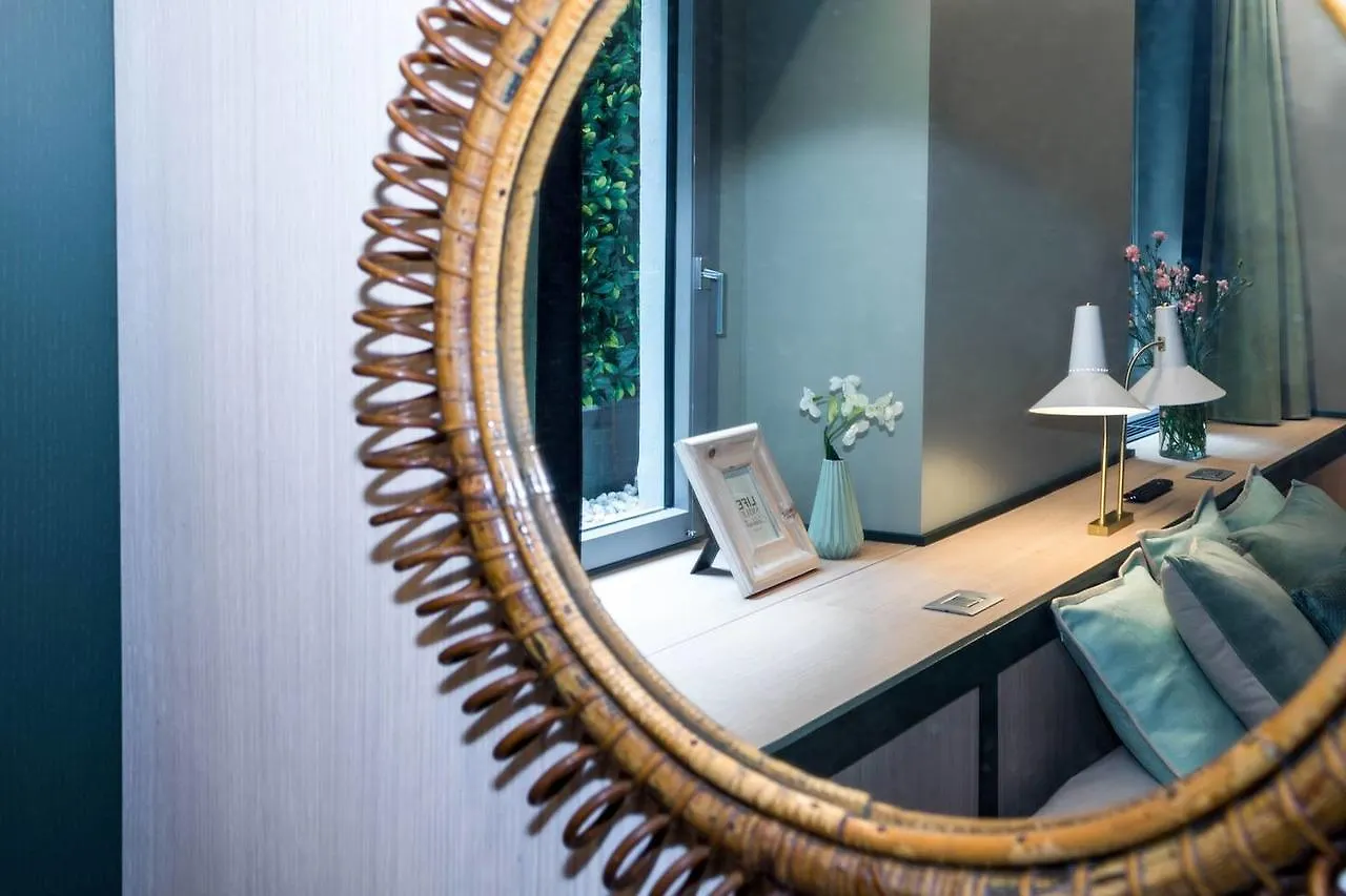 Joivy Luxurious Apt For 4 Near Duomo And Galleria Vittorio Milan 0*,  Italy