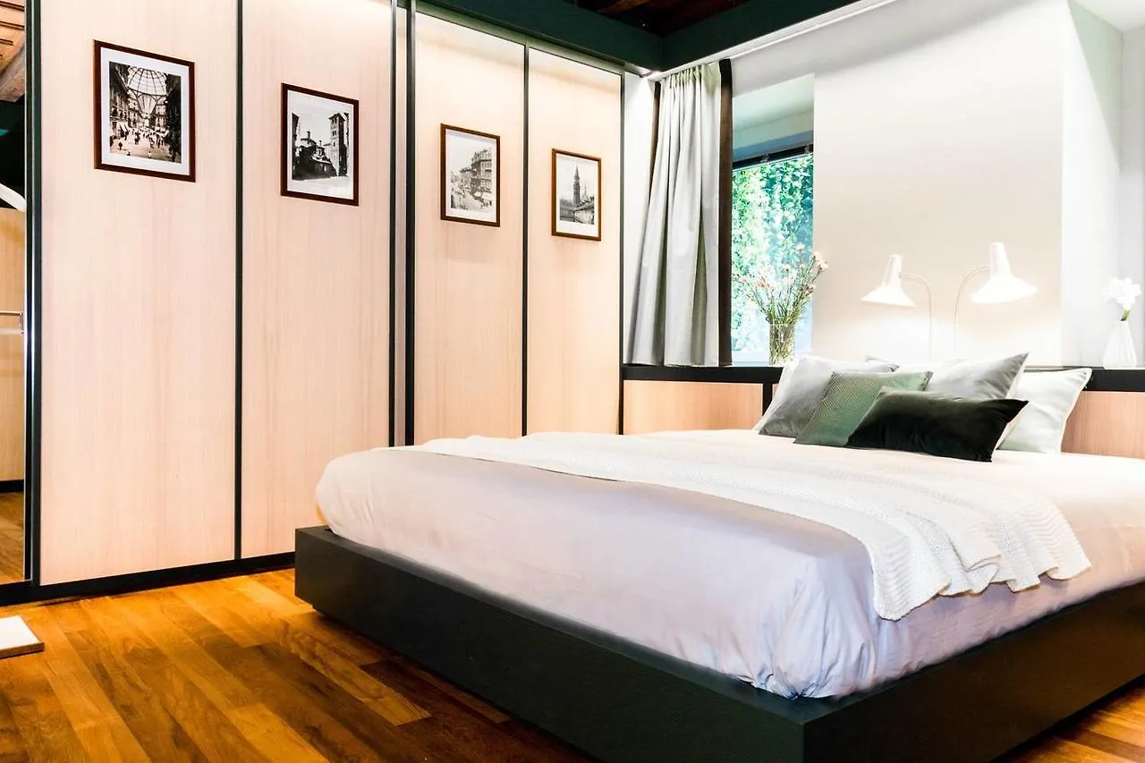 מילאנו Joivy Luxurious Apt For 4 Near Duomo And Galleria Vittorio 0*,  איטליה