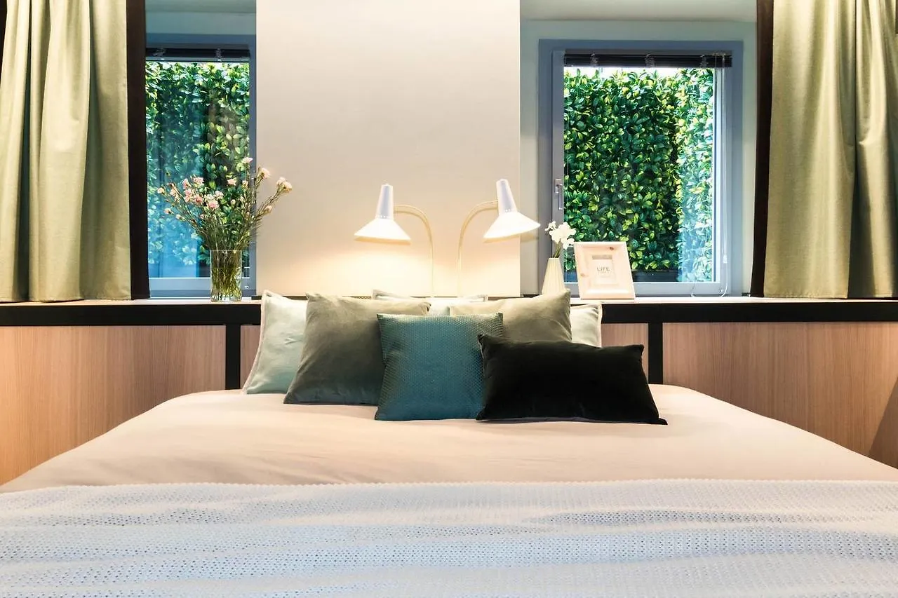 Joivy Luxurious Apt For 4 Near Duomo And Galleria Vittorio Milan Apartment